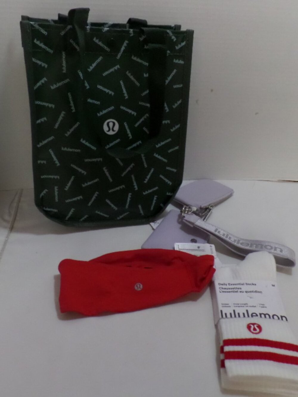 Bundle of Lululemon Accessories – New – Headband, Wristlet, etc.